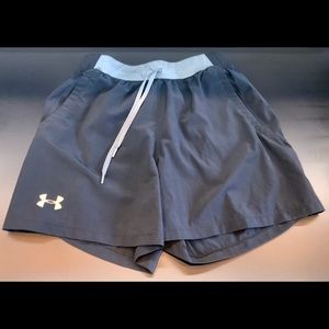 Under Armour Speedpocket Run Men's Medium Lined Shorts, Black 5"